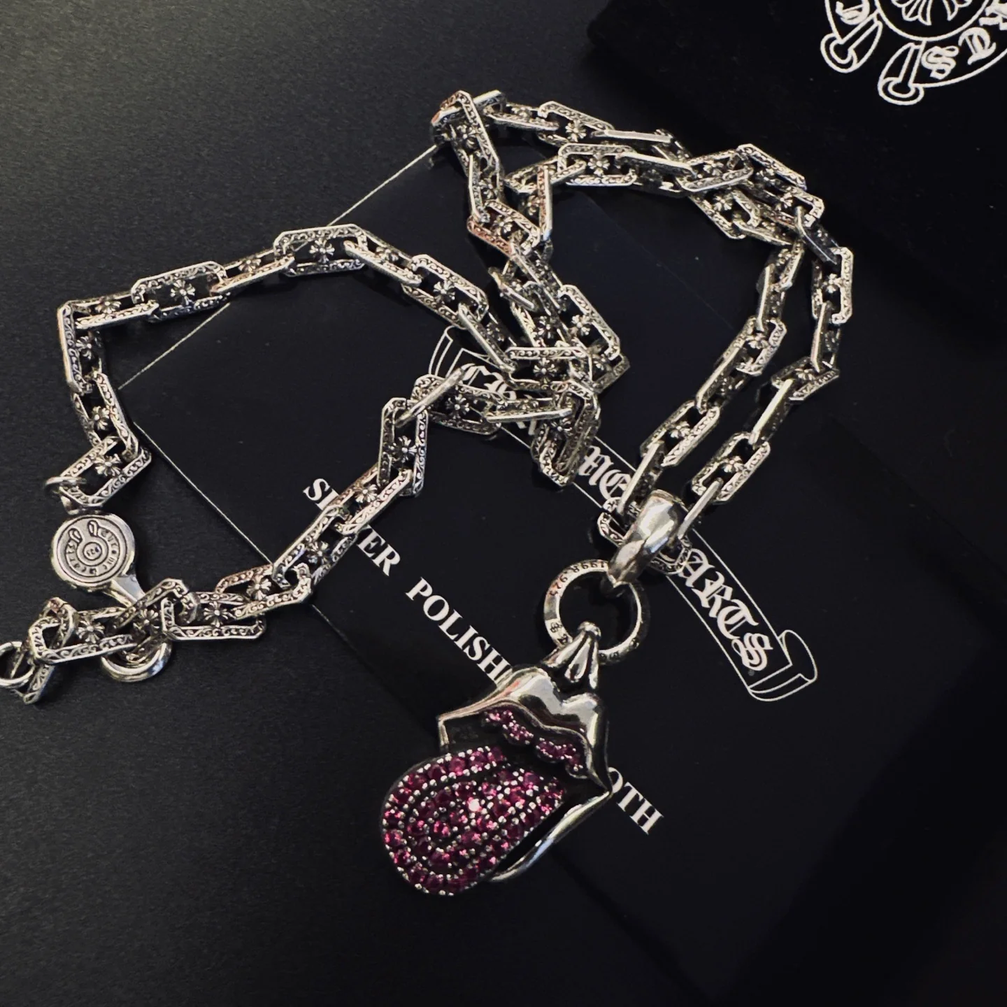 Collar Chrome Corazones Cromados - Image 4