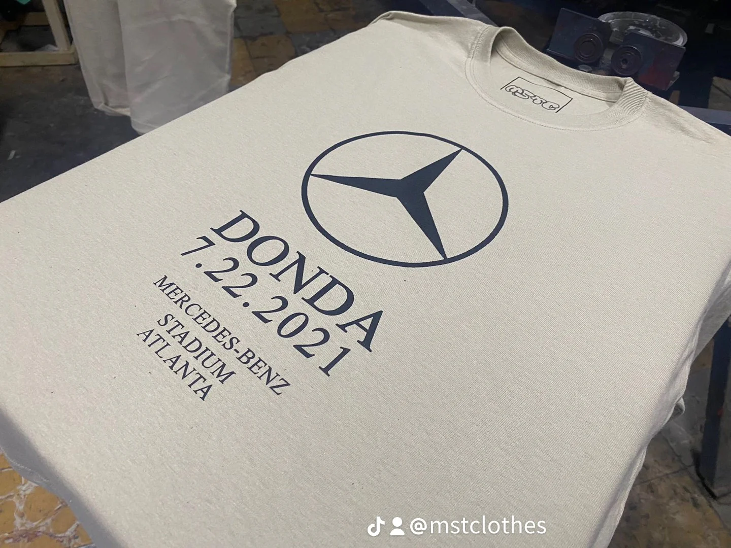 Donda Mercedes Benz Tee - Image 5