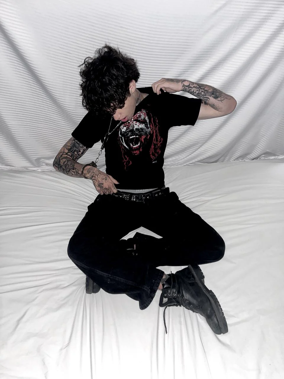 FUTURE MONSTER OVERSIZE TEE - Image 3