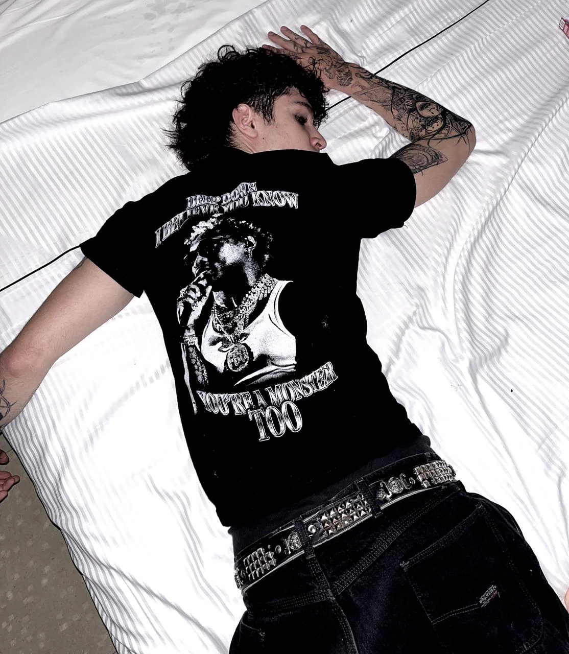 FUTURE MONSTER OVERSIZE TEE - Image 4
