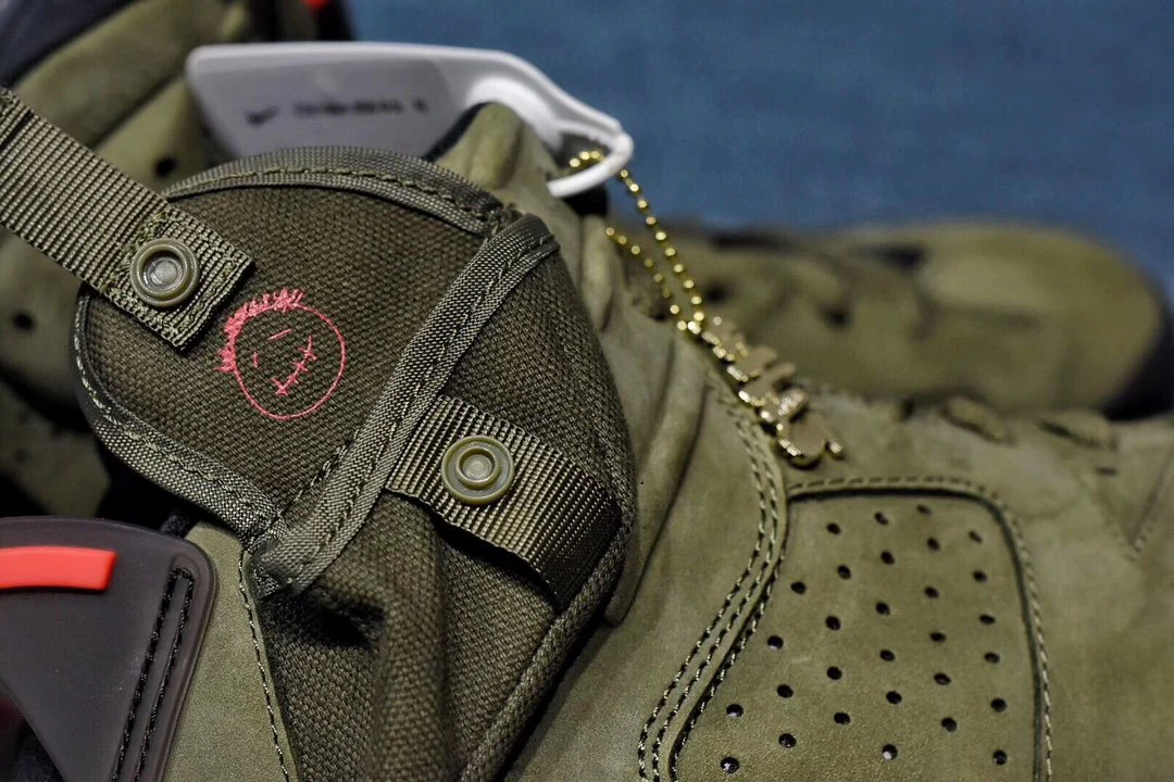 Nike Air Jordan 6 Retro Travis Scott Army Green - Image 4