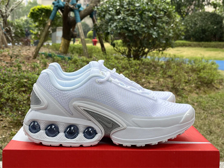 Nike Air Max DN - Image 2