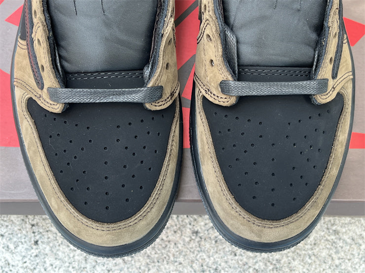 Travis Scott x Air Jordan 1 Low OG "Velvet Brown" - Image 5