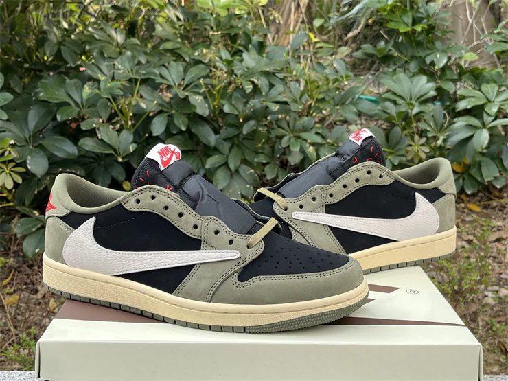Travis Scott x Air Jordan 1 Low OG Black Sail Medium Olive - Image 5