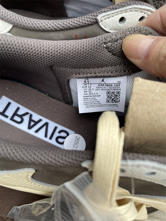 Travis Scott x Air Jordan 1 Retro Low OG 'Reverse Mocha' G5 - Image 5