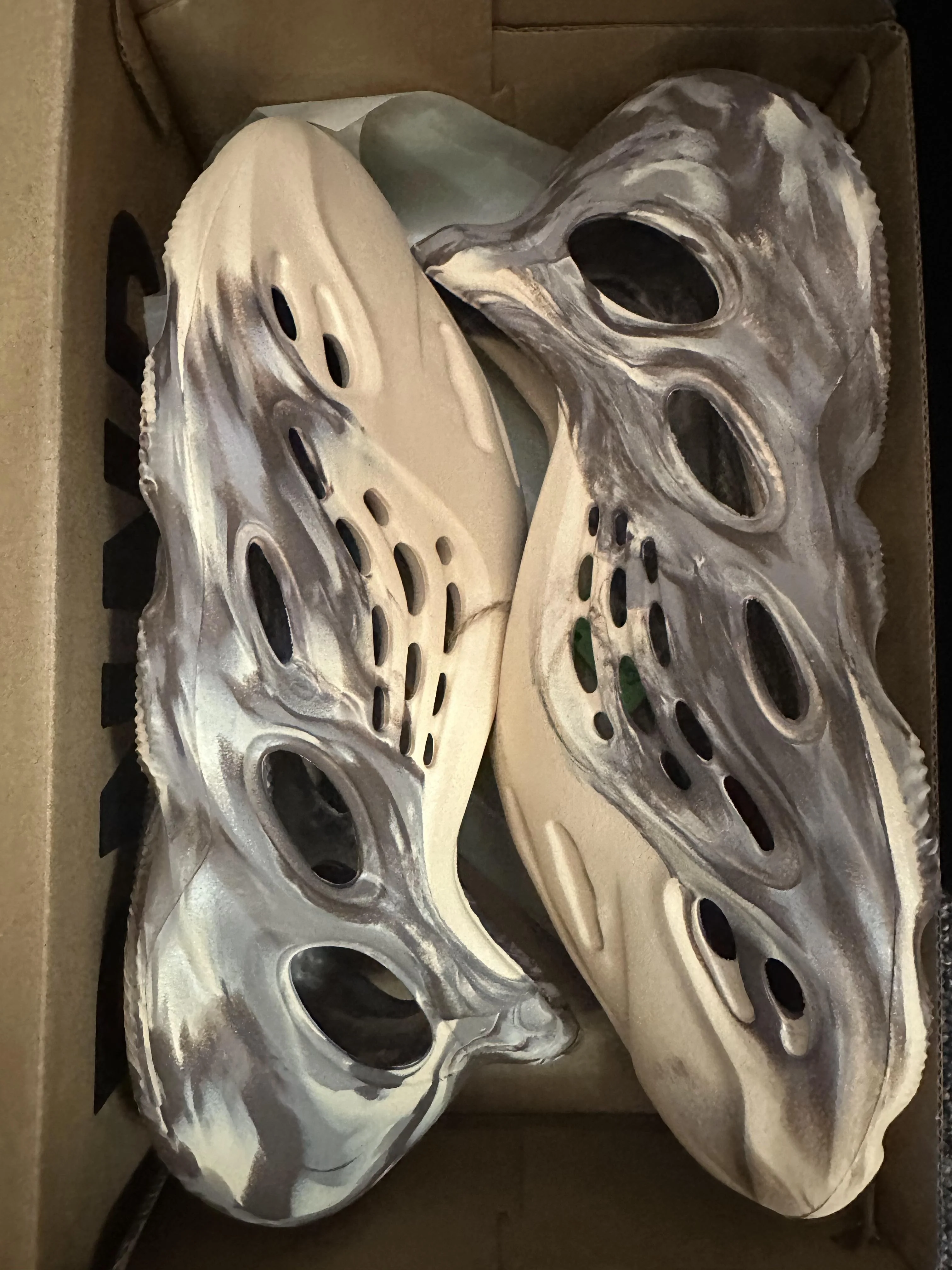 Yeezy Foam Runner 1:1 (muchos modelos) - Image 6