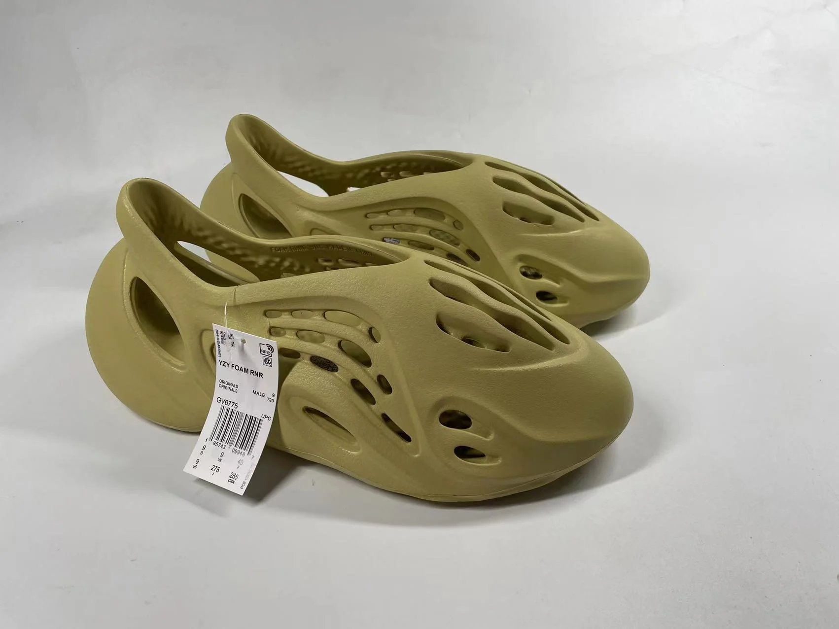 Yeezy Foam Runner 1:1 (muchos modelos) - Image 8
