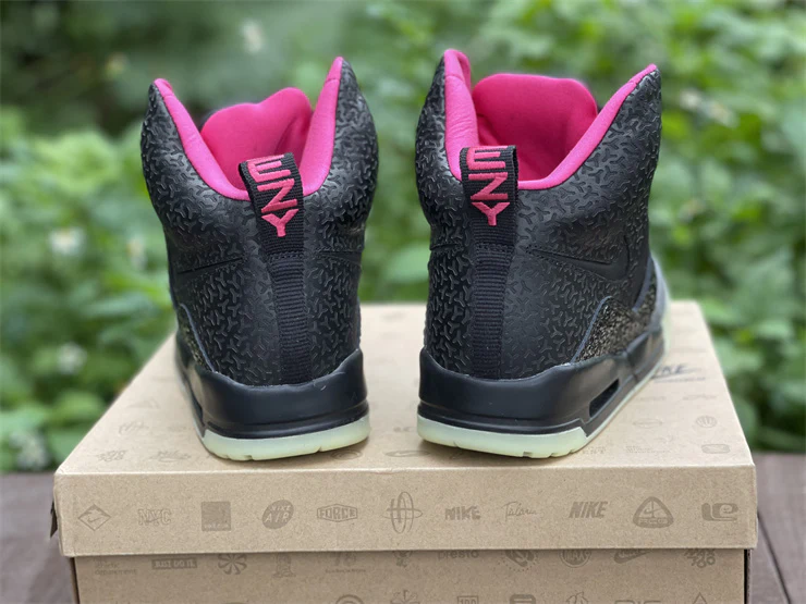 YEEZY RED OCTOBER - Image 6
